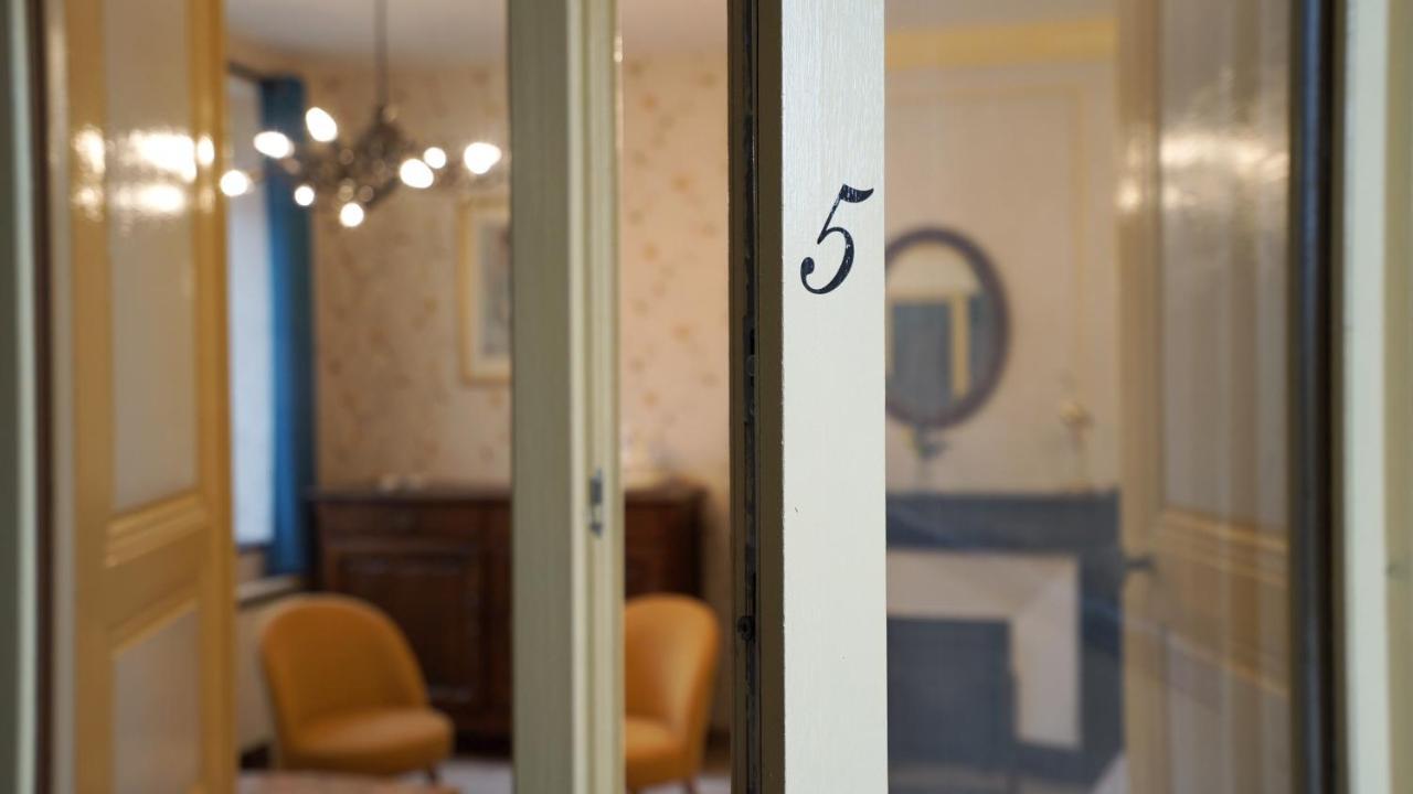 Chambres&Table d'hôtes Au Chapitre Rozoy-sur-Serre Exterior foto